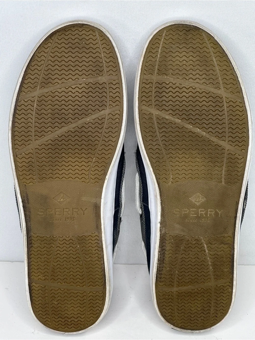 Sperry Two Eye Navy and Gray Boat Shoes Top Siders Canvas Sz 9.5